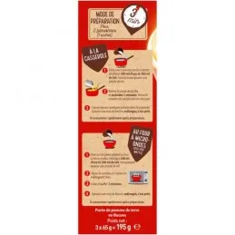 Un bol blanc rempli d'une purée mousseline lisse, parsemée d'un peu de noix de muscade râpée et décorée d'une noisette de beurre fondant